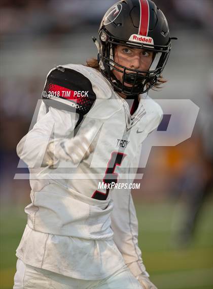 Thumbnail 2 in Troy vs. Fountain Valley photogallery.