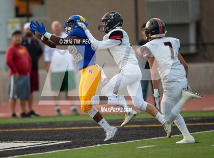 Thumbnail 1 in Troy vs. Fountain Valley photogallery.