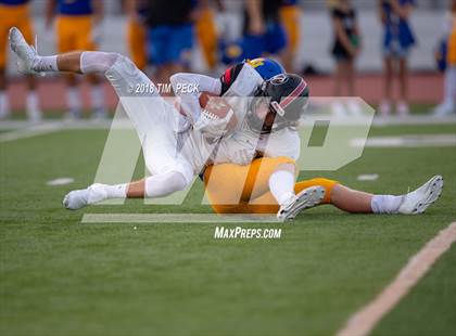 Thumbnail 2 in Troy vs. Fountain Valley photogallery.