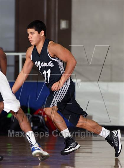 Thumbnail 3 in Clark @ Dawson (McDonald's Texas Invitational) photogallery.