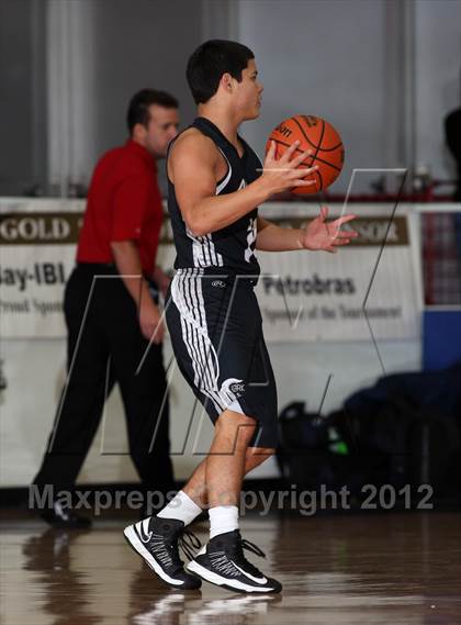 Thumbnail 2 in Clark @ Dawson (McDonald's Texas Invitational) photogallery.