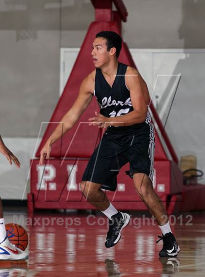Thumbnail 3 in Clark @ Dawson (McDonald's Texas Invitational) photogallery.