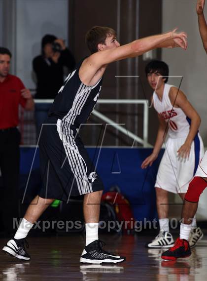 Thumbnail 3 in Clark @ Dawson (McDonald's Texas Invitational) photogallery.