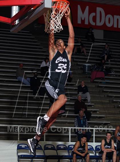 Thumbnail 1 in Clark @ Dawson (McDonald's Texas Invitational) photogallery.
