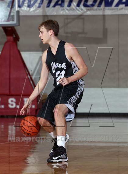Thumbnail 2 in Clark @ Dawson (McDonald's Texas Invitational) photogallery.