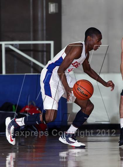 Thumbnail 1 in Clark @ Dawson (McDonald's Texas Invitational) photogallery.
