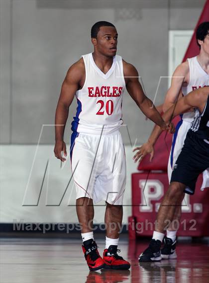 Thumbnail 2 in Clark @ Dawson (McDonald's Texas Invitational) photogallery.
