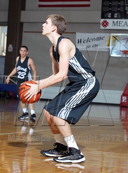 Thumbnail 2 in Clark @ Dawson (McDonald's Texas Invitational) photogallery.