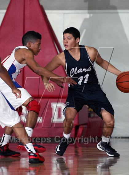 Thumbnail 3 in Clark @ Dawson (McDonald's Texas Invitational) photogallery.