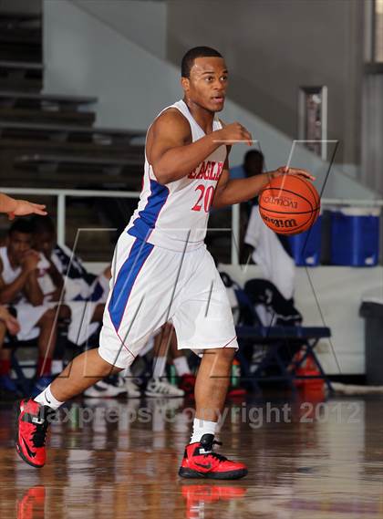 Thumbnail 2 in Clark @ Dawson (McDonald's Texas Invitational) photogallery.