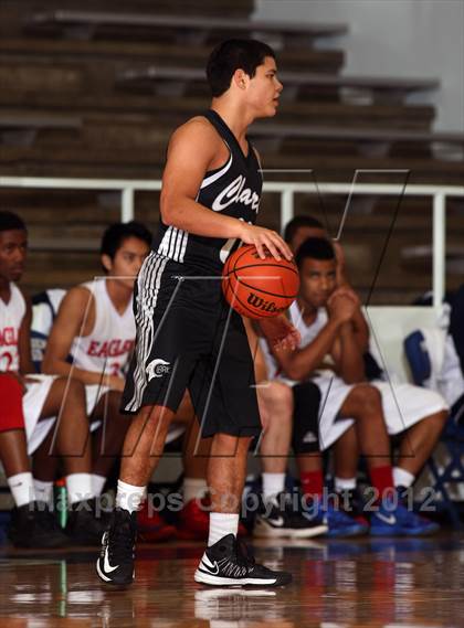 Thumbnail 2 in Clark @ Dawson (McDonald's Texas Invitational) photogallery.