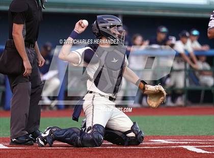 Thumbnail 1 in Shoemaker vs. Lake Creek (UIL 5A Baseball Region III Bi-District Playoff) photogallery.