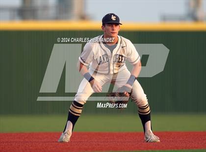 Thumbnail 1 in Shoemaker vs. Lake Creek (UIL 5A Baseball Region III Bi-District Playoff) photogallery.