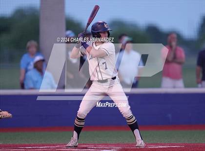Thumbnail 3 in Shoemaker vs. Lake Creek (UIL 5A Baseball Region III Bi-District Playoff) photogallery.