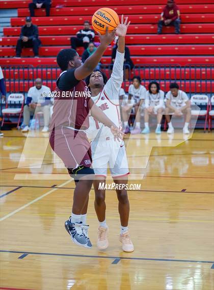 Thumbnail 1 in Creekside vs. Southwest Atlanta Christian (War Eagles Classic) photogallery.