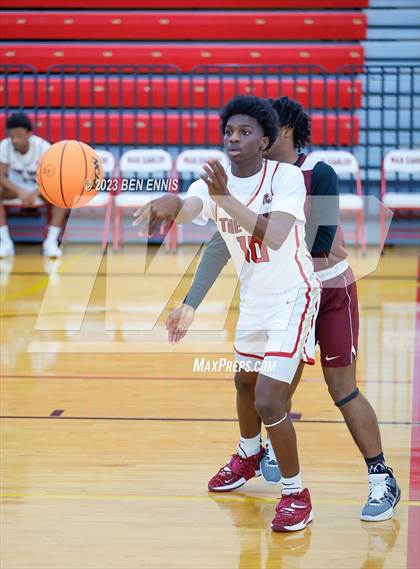 Thumbnail 1 in Creekside vs. Southwest Atlanta Christian (War Eagles Classic) photogallery.