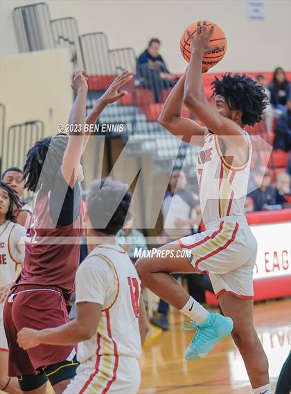 Thumbnail 1 in Creekside vs. Southwest Atlanta Christian (War Eagles Classic) photogallery.