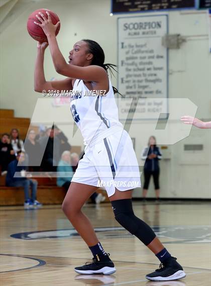 Thumbnail 2 in Aliso vs Camarillo (CIF 2AA Quaterfinal Playoff) photogallery.