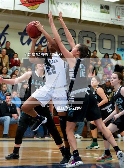 Thumbnail 2 in Aliso vs Camarillo (CIF 2AA Quaterfinal Playoff) photogallery.