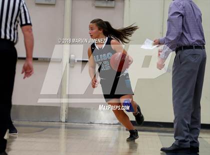 Thumbnail 3 in Aliso vs Camarillo (CIF 2AA Quaterfinal Playoff) photogallery.