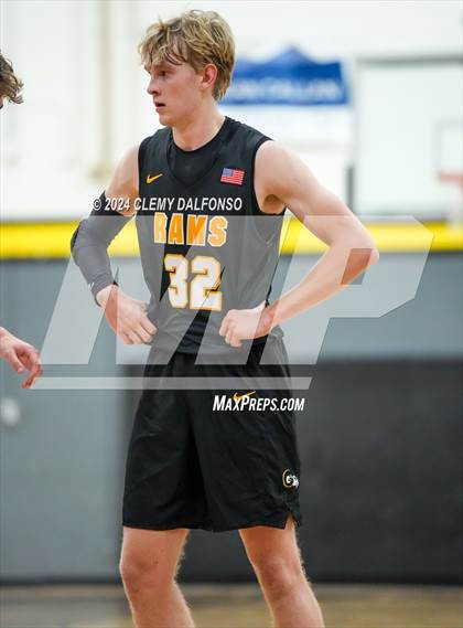 Thumbnail 3 in Green Mountain vs Boulder (Paul Davis Classic) photogallery.