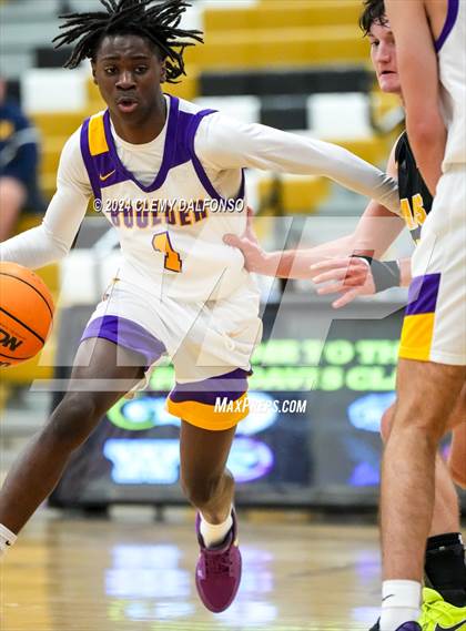 Thumbnail 1 in Green Mountain vs Boulder (Paul Davis Classic) photogallery.