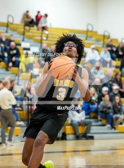 Thumbnail 1 in Green Mountain vs Boulder (Paul Davis Classic) photogallery.
