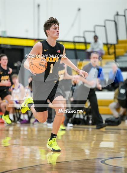 Thumbnail 3 in Green Mountain vs Boulder (Paul Davis Classic) photogallery.