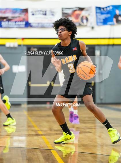 Thumbnail 1 in Green Mountain vs Boulder (Paul Davis Classic) photogallery.