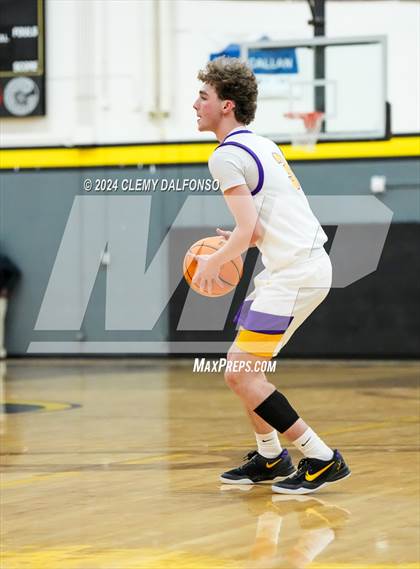 Thumbnail 1 in Green Mountain vs Boulder (Paul Davis Classic) photogallery.