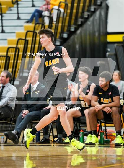 Thumbnail 2 in Green Mountain vs Boulder (Paul Davis Classic) photogallery.