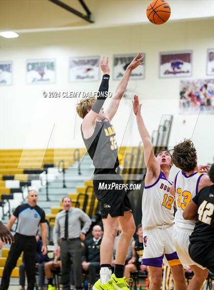 Thumbnail 2 in Green Mountain vs Boulder (Paul Davis Classic) photogallery.