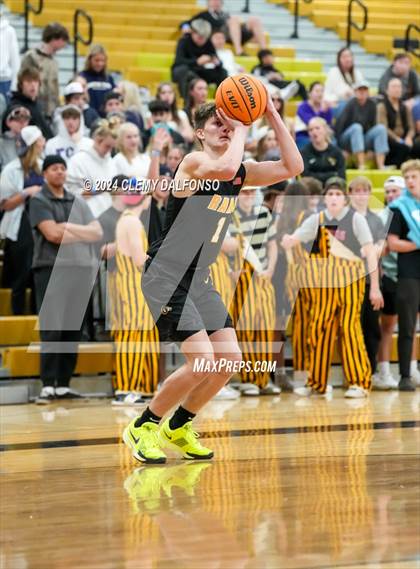 Thumbnail 3 in Green Mountain vs Boulder (Paul Davis Classic) photogallery.