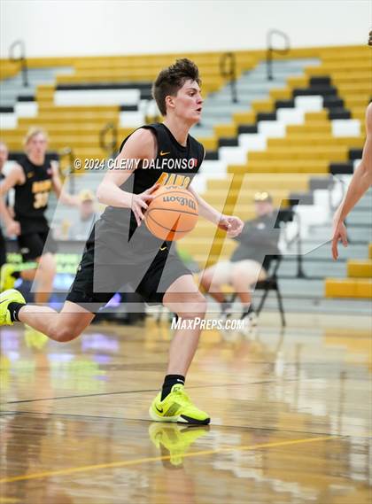 Thumbnail 3 in Green Mountain vs Boulder (Paul Davis Classic) photogallery.