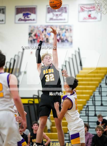 Thumbnail 2 in Green Mountain vs Boulder (Paul Davis Classic) photogallery.