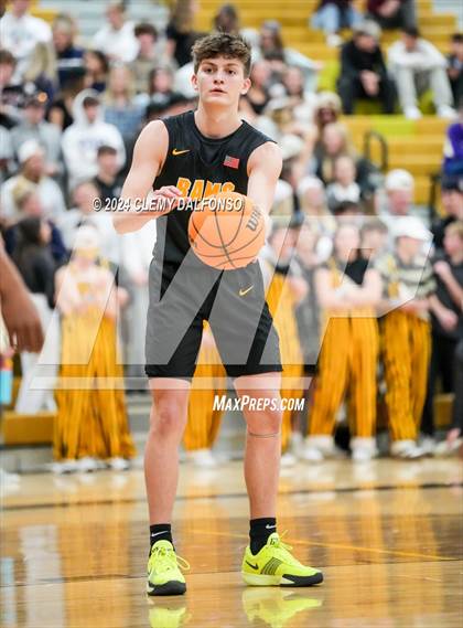Thumbnail 3 in Green Mountain vs Boulder (Paul Davis Classic) photogallery.