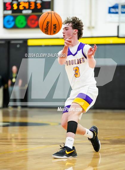 Thumbnail 2 in Green Mountain vs Boulder (Paul Davis Classic) photogallery.
