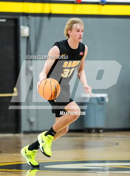Thumbnail 1 in Green Mountain vs Boulder (Paul Davis Classic) photogallery.