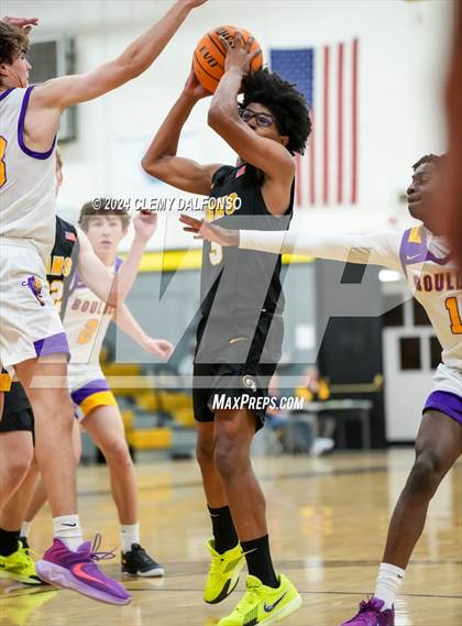 Thumbnail 3 in Green Mountain vs Boulder (Paul Davis Classic) photogallery.