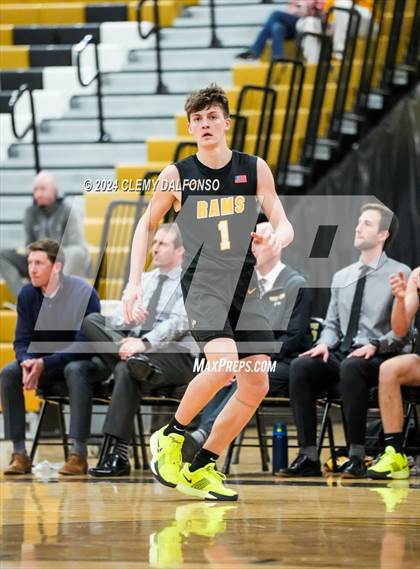 Thumbnail 1 in Green Mountain vs Boulder (Paul Davis Classic) photogallery.