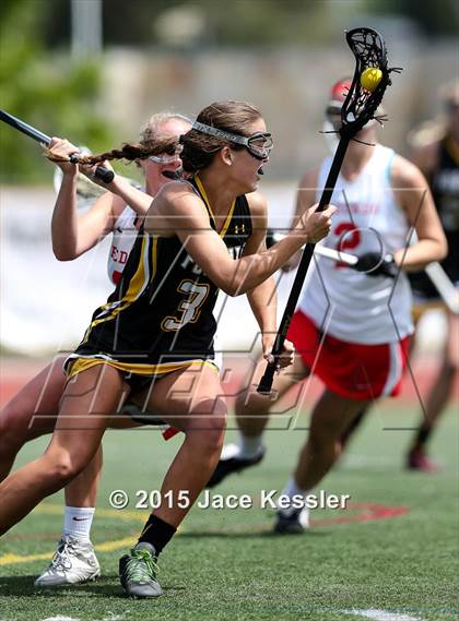 Thumbnail 2 in Redondo Union vs. Foothill - USL LA/OC Championship photogallery.