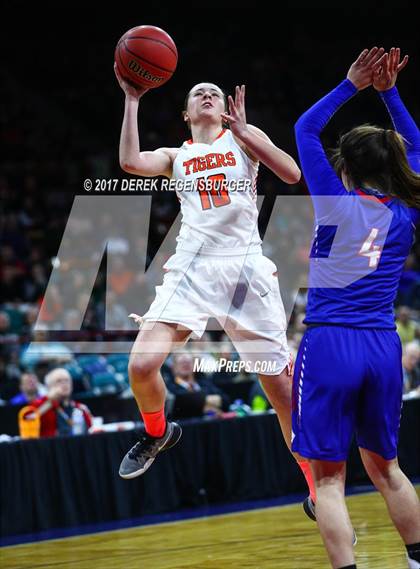 Thumbnail 1 in Lakewood vs Cherry Creek (CHSAA 5A Semifinal) photogallery.