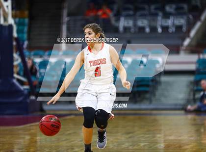 Thumbnail 1 in Lakewood vs Cherry Creek (CHSAA 5A Semifinal) photogallery.