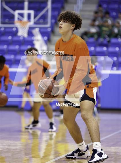 Thumbnail 1 in Clemens @ Brandeis photogallery.