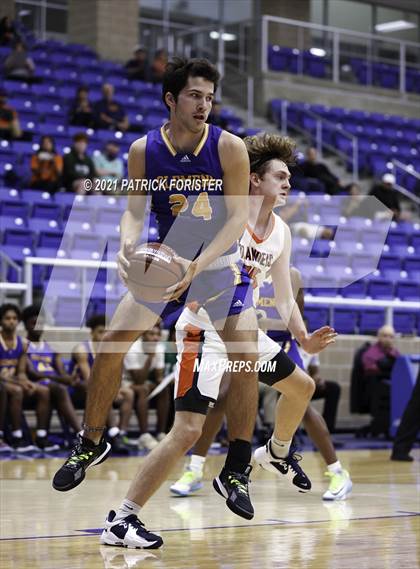Thumbnail 1 in Clemens @ Brandeis photogallery.