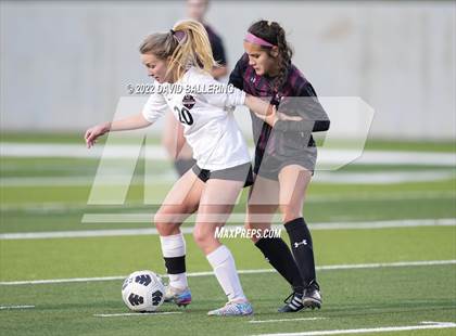 Thumbnail 1 in Marcus vs Round Rock (NEPS Tournament) photogallery.