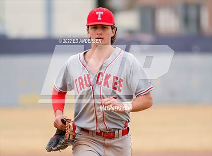 Thumbnail 1 in Truckee vs. Lassen (Yerington Tournament) photogallery.