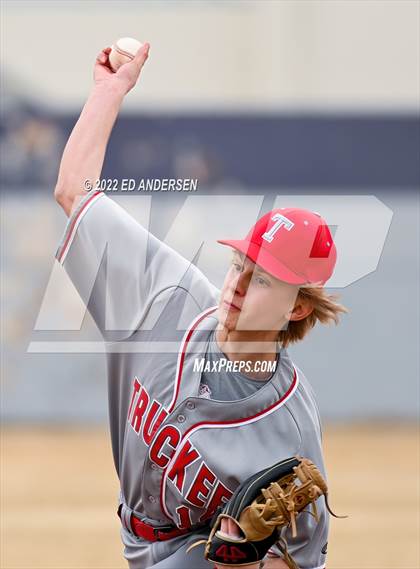 Thumbnail 3 in Truckee vs. Lassen (Yerington Tournament) photogallery.