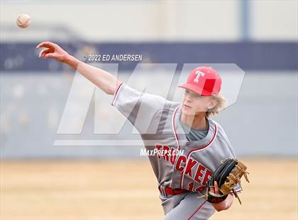 Thumbnail 1 in Truckee vs. Lassen (Yerington Tournament) photogallery.