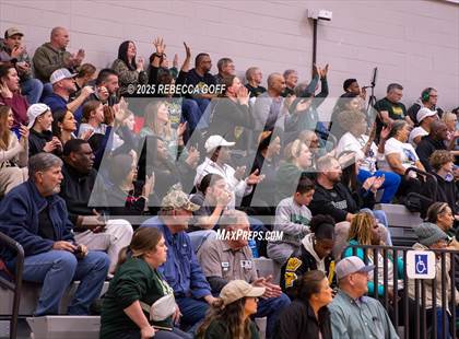 Thumbnail 1 in Hitchcock vs. East Chambers (UIL 3A DI Area Playoff) photogallery.